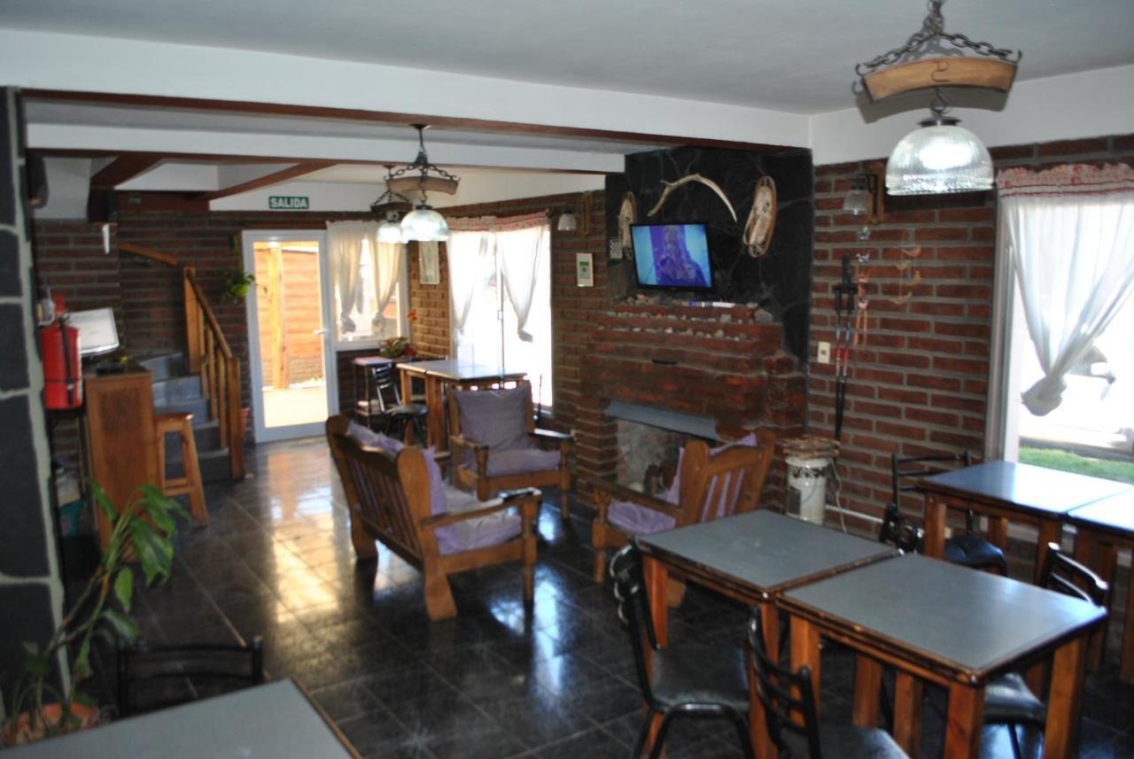 Hostel El Reencuentro Junín de los Andes Εξωτερικό φωτογραφία