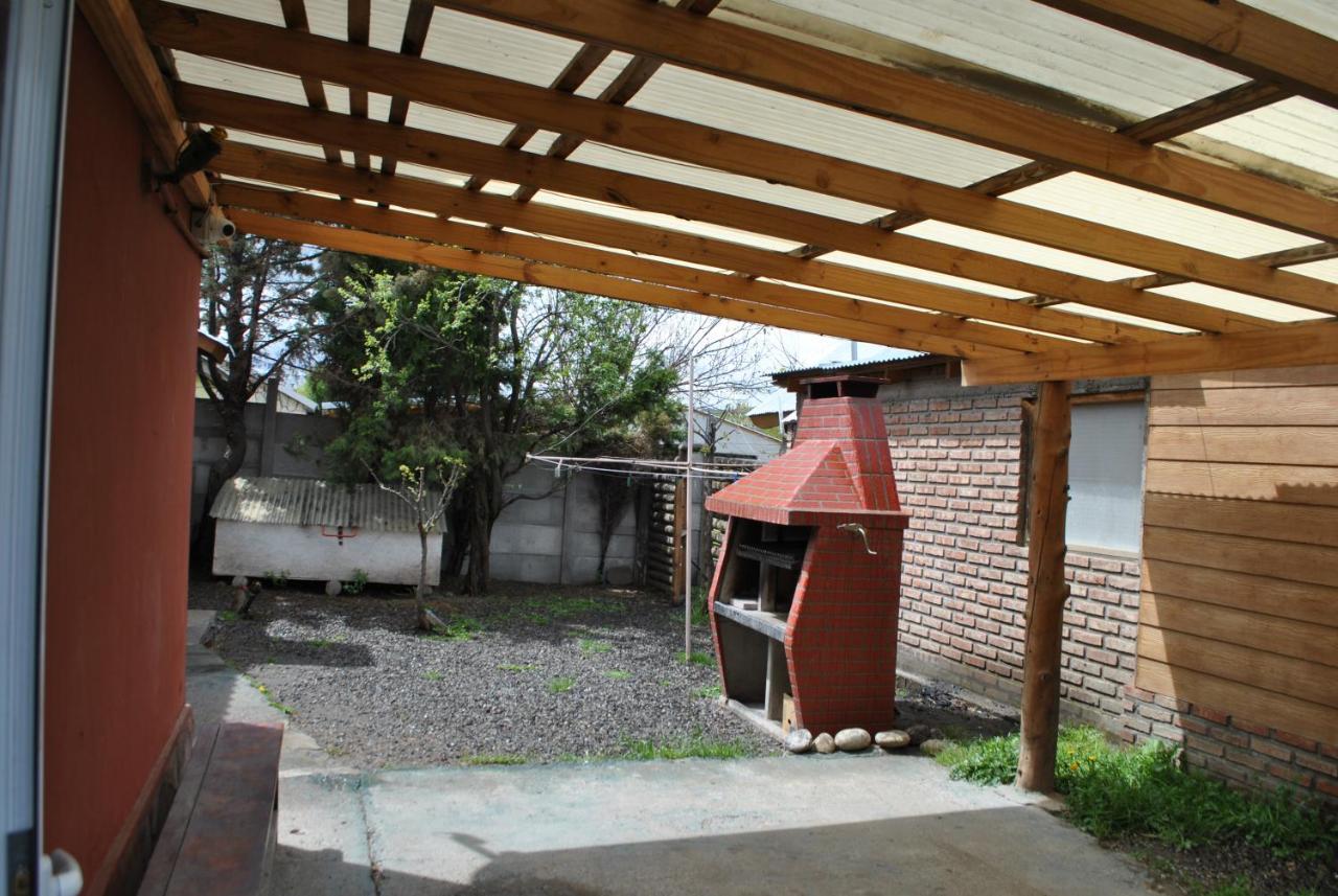 Hostel El Reencuentro Junín de los Andes Εξωτερικό φωτογραφία